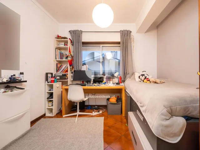 Apartamento T3 - Santo Ant�nio dos Olivais, Coimbra, Coimbra - Miniatura: 16/27