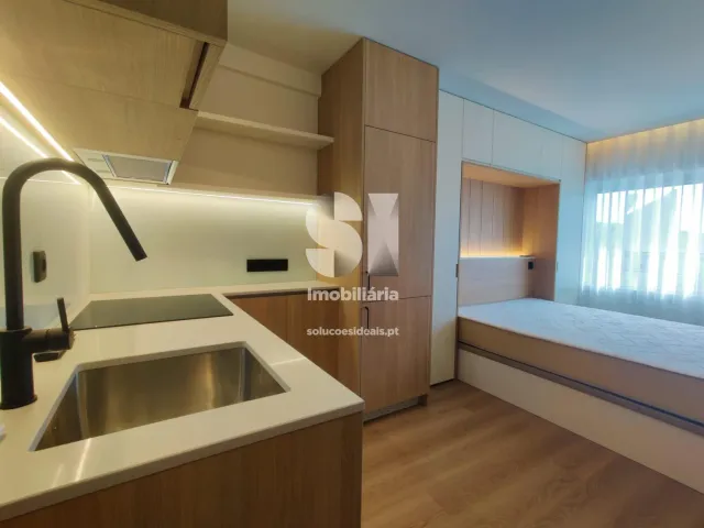 Apartamento T0 - S�o Jos� de S�o L�zaro, Braga, Braga - Miniatura: 17/24