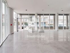 Loja T0 - Meirinhas, Pombal, Leiria - Miniatura: 19/20