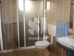 Moradia T4 - REQUEIXO, NOSSA SENHORA DE F�TIMA E NARIZ, Aveiro, Aveiro - Miniatura: 26/29