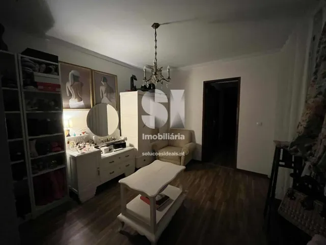 Moradia T4 - Santo Ant�nio dos Olivais, Coimbra, Coimbra - Miniatura: 14/20