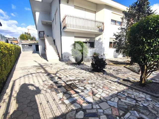 Moradia T6 - Nogueira, Maia, Porto - Miniatura: 11/20