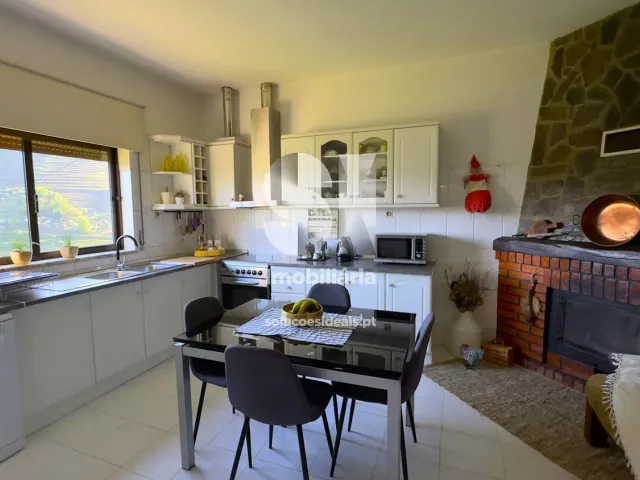 Moradia T3 - Covas do Douro, Sabrosa, Vila Real - Miniatura: 8/33