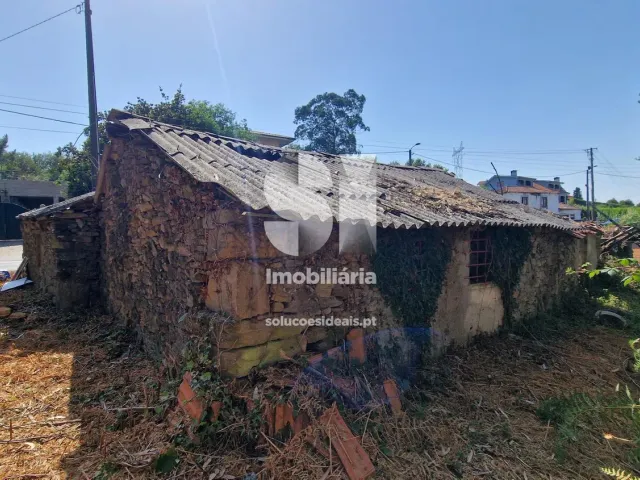 Moradia T2 - Gandra, Paredes, Porto - Miniatura: 31/33