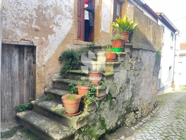 Moradia T4 - Almalagu�s, Coimbra, Coimbra - Miniatura: 3/9