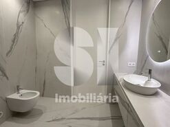 Moradia T4 - Castelo da Maia, Maia, Porto - Miniatura: 21/48