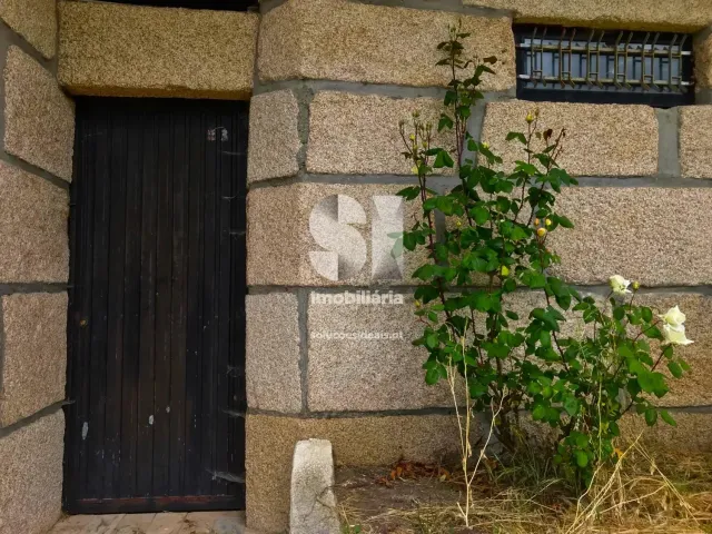 Moradia T4 - Vila Verde, Alij�, Vila Real - Miniatura: 9/27