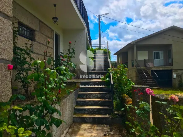 Moradia T4 - Vila Verde, Alij�, Vila Real - Miniatura: 10/27