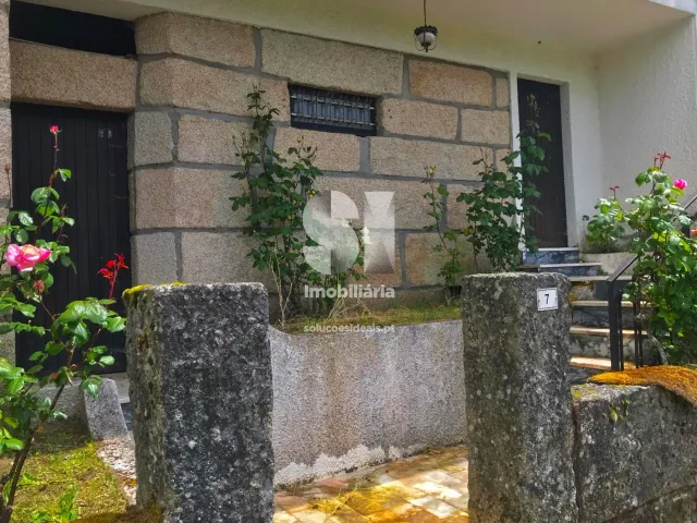 Moradia T4 - Vila Verde, Alij�, Vila Real - Miniatura: 16/27