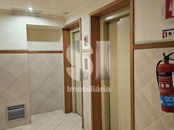 Apartamento T3 - Vilar de Andorinho, Vila Nova de Gaia, Porto - Miniatura: 15/22