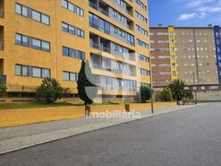 Apartamento T3 - Vilar de Andorinho, Vila Nova de Gaia, Porto - Miniatura: 16/22