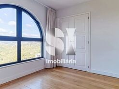 Apartamento T6 - Santo Ant�nio dos Olivais, Coimbra, Coimbra - Miniatura: 22/31