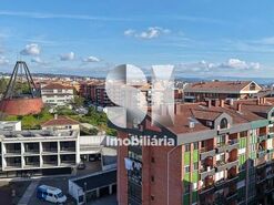 Apartamento T6 - Santo Ant�nio dos Olivais, Coimbra, Coimbra - Miniatura: 27/31