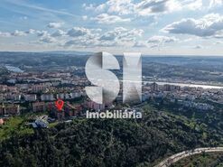 Apartamento T6 - Santo Ant�nio dos Olivais, Coimbra, Coimbra - Miniatura: 31/31