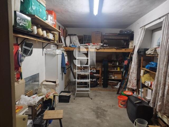 Garagem - Coimbra, Coimbra, Coimbra - Imagem grande