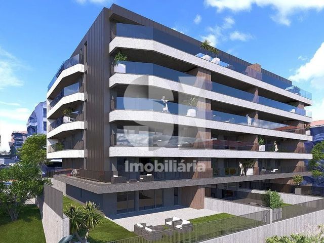 Apartamento T4 - Santo Ant�nio dos Olivais, Coimbra, Coimbra - Imagem grande
