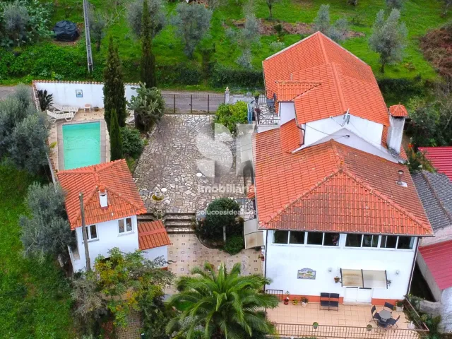 Moradia T6 - Pombeiro da Beira, Arganil, Coimbra - Miniatura: 1/36