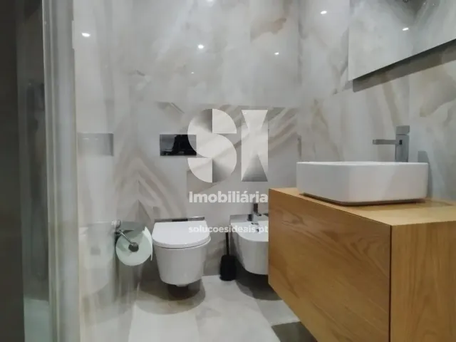 Apartamento T3 - P�voa de Varzim, P�voa de Varzim, Porto - Miniatura: 28/35