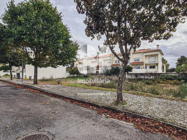Terreno Urbano T0 - Abraveses, Viseu, Viseu - Miniatura: 2/14
