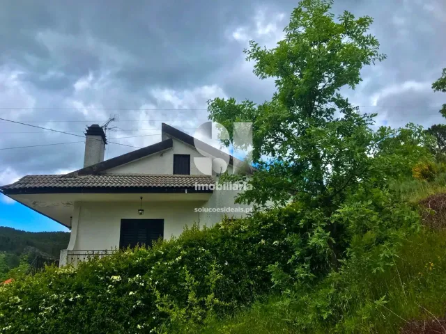 Moradia T4 - Vila Verde, Alij�, Vila Real - Miniatura: 4/27