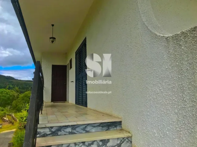 Moradia T4 - Vila Verde, Alij�, Vila Real - Miniatura: 11/27