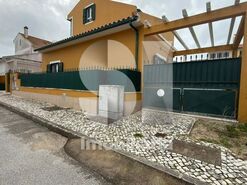 Moradia T3 - Marinha Grande, Marinha Grande, Leiria - Miniatura: 41/41