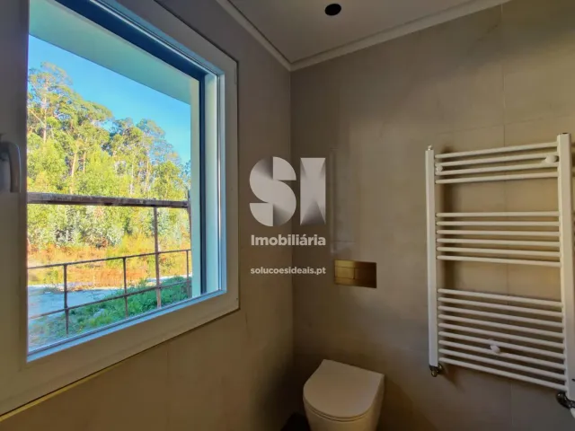 Moradia T3 - Espinho, Braga, Braga - Miniatura: 9/44