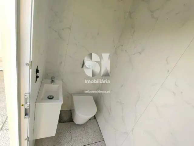 Moradia T3 - Espinho, Braga, Braga - Miniatura: 42/44