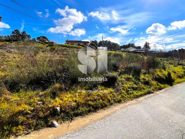 Terreno Urbano T0 - Uni�o Das Freguesias De Mou��s E Lamares, Vila Real, Vila Real - Miniatura: 5/9