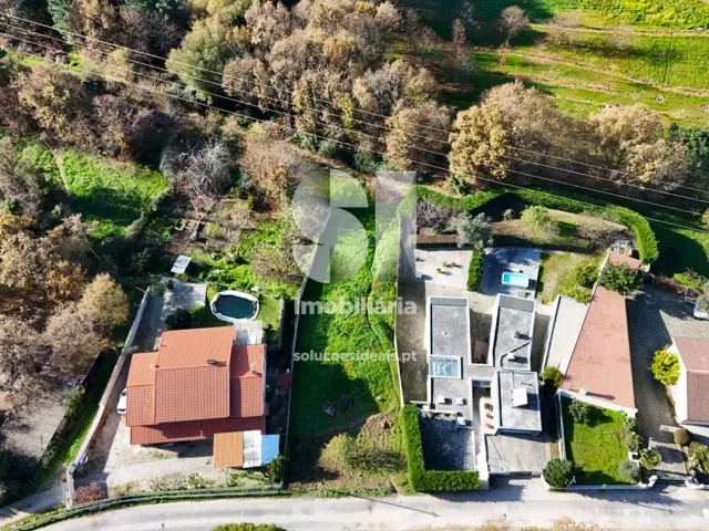 Terreno Urbano T0 - Adoufe e Vilarinho de Samard�, Vila Real, Vila Real - Miniatura: 6/9