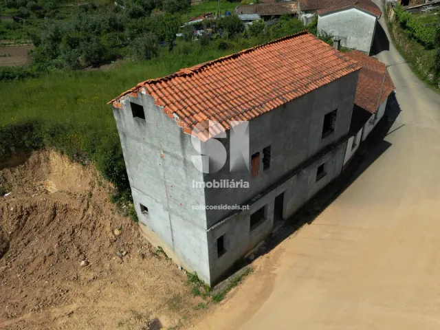 Moradia T2 - Lavegadas, Vila Nova de Poiares, Coimbra - Miniatura: 2/17