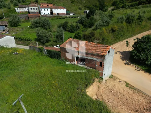 Moradia T2 - Lavegadas, Vila Nova de Poiares, Coimbra - Miniatura: 7/17