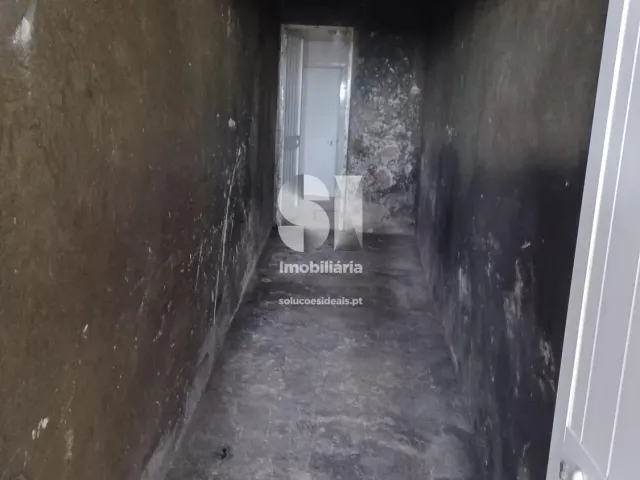 Com�rcio T0 - S�o Miguel de Poiares, Vila Nova de Poiares, Coimbra - Miniatura: 24/29