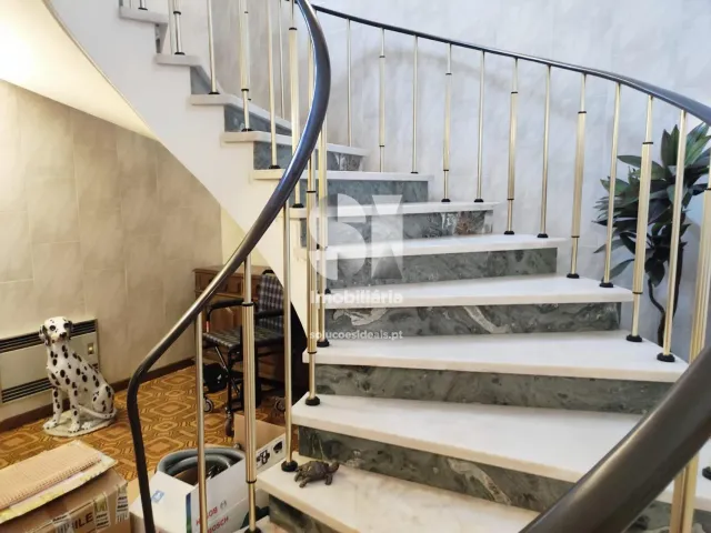 Moradia T5 - F�nzeres, Gondomar, Porto - Miniatura: 2/23