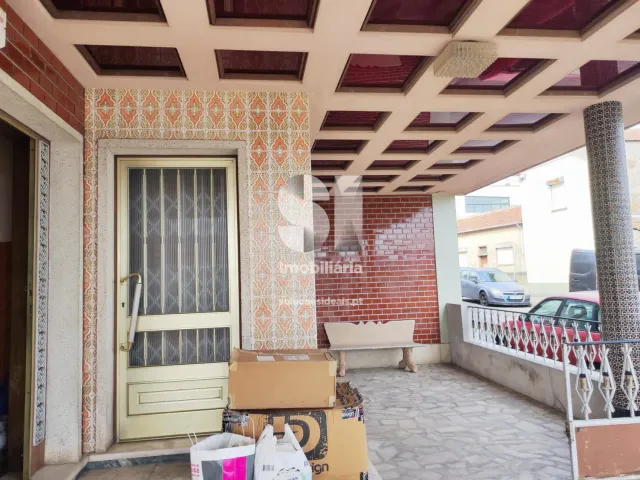 Moradia T5 - F�nzeres, Gondomar, Porto - Miniatura: 3/23