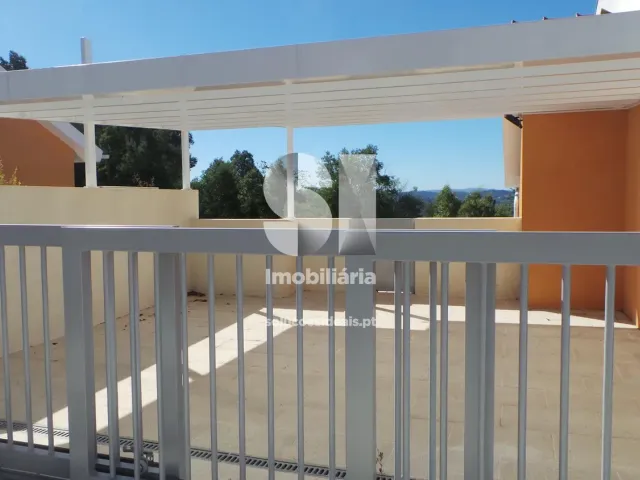 Moradia T4 - Santo Ant�nio dos Olivais, Coimbra, Coimbra - Miniatura: 21/28