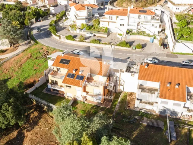 Moradia T4 - Santo Ant�nio dos Olivais, Coimbra, Coimbra - Miniatura: 24/28