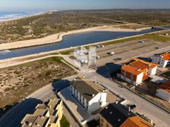 Moradia T0 - Vieira de Leiria, Marinha Grande, Leiria - Miniatura: 4/49