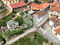 Moradia T4 - Provesende, Sabrosa, Vila Real - Miniatura: 1/39