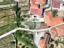 Moradia T4 - Provesende, Sabrosa, Vila Real - Miniatura: 39/39