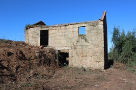 Quinta - �zere, T�bua, Coimbra - Miniatura: 1/9