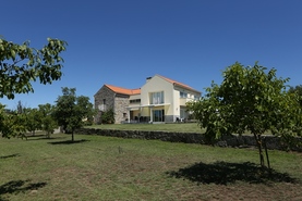 Quinta T4 - Meruge, Oliveira do Hospital, Coimbra - Miniatura: 1/9