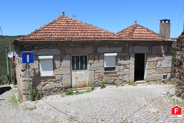 Moradia T3 - Girabolhos, Seia, Guarda - Imagem grande