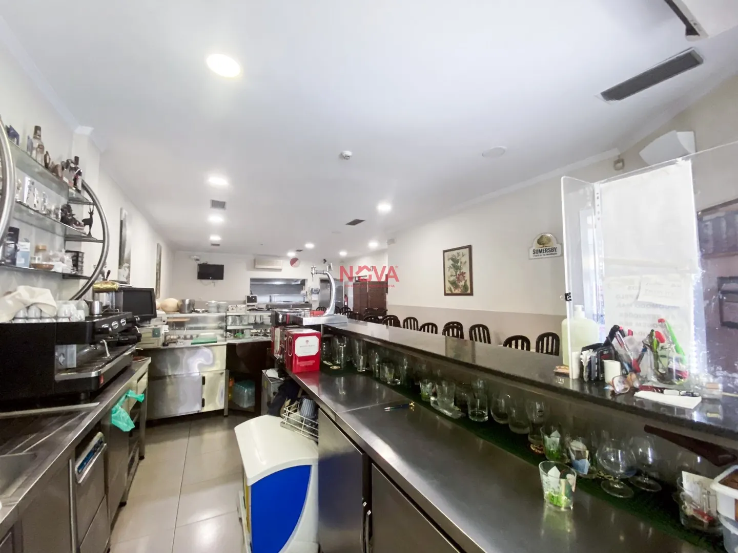 Bar/Restaurante T0 - Ermesinde, Valongo, Porto - Miniatura: 8/9