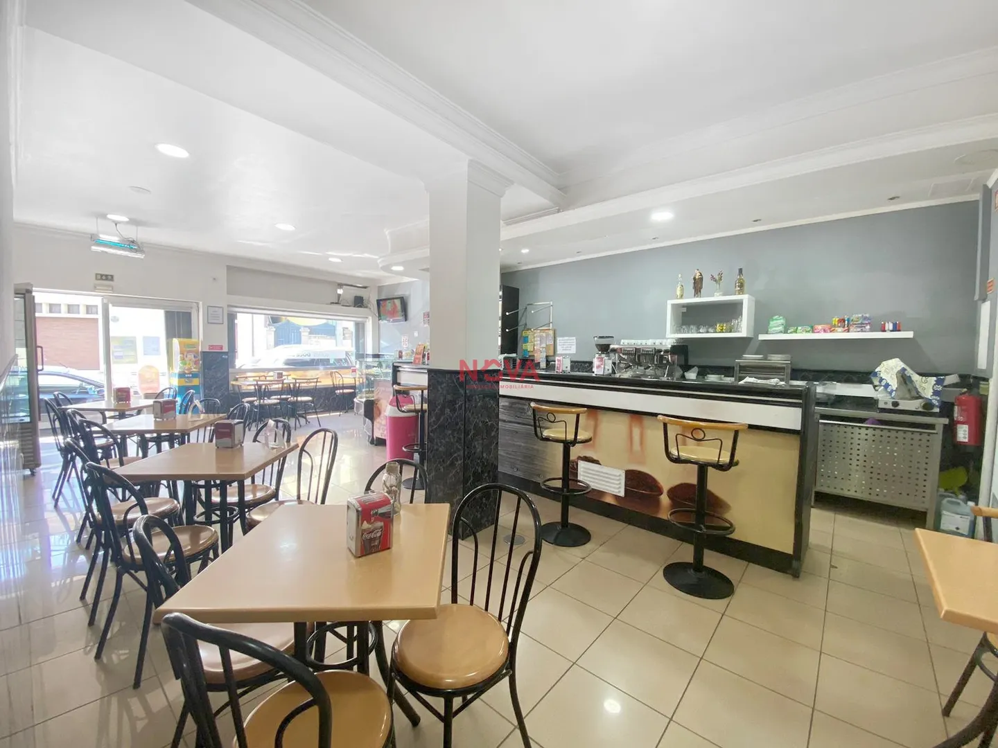 Bar/Restaurante T0 - Ermesinde, Valongo, Porto - Miniatura: 3/9