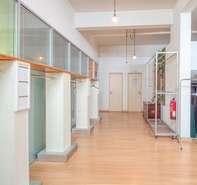 Loja - Alverca do Ribatejo, Vila Franca de Xira, Lisboa - Miniatura: 3/11