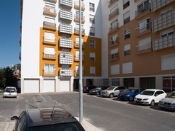 Apartamento T2 - P�voa de Santo Adri�o, Odivelas, Lisboa - Miniatura: 36/39