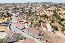Moradia T3 - Santiago Maior, Alandroal, �vora - Miniatura: 27/29