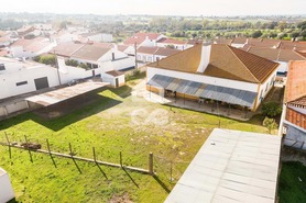 Moradia > T6 - Vila Nova da Baronia, Alvito, Beja - Miniatura: 57/59