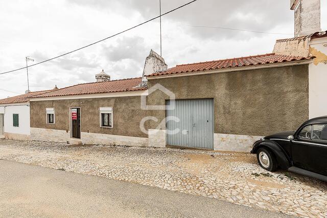 Moradia T2 - N�o Definido, N�o Definido, N�o Definido - Imagem grande